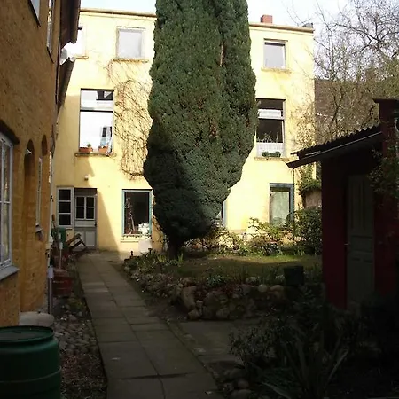 Apartment Atelierwohnung Im Altstadthaus