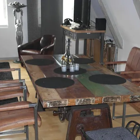 Apartment Atelierwohnung Im Altstadthaus