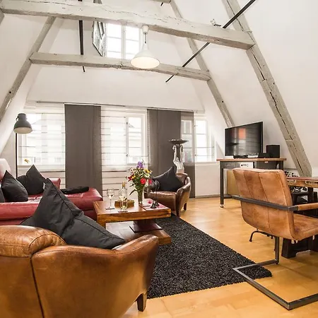 Apartment Atelierwohnung Im Altstadthaus *