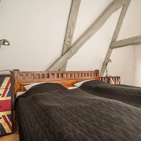 Apartment Atelierwohnung Im Altstadthaus *