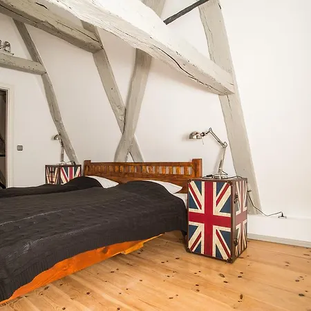 Atelierwohnung Im Altstadthaus
