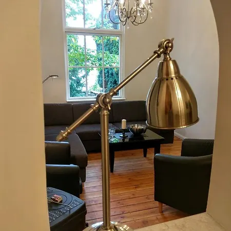 Atelierwohnung Im Altstadthaus Apartment